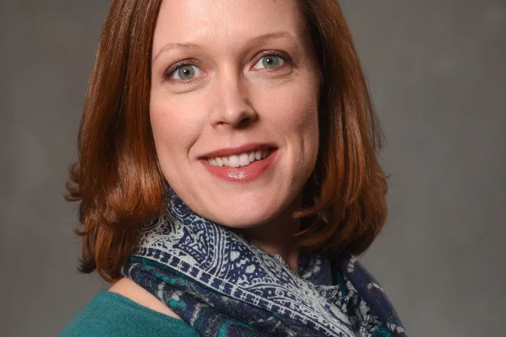 Dr. Beth Nauman